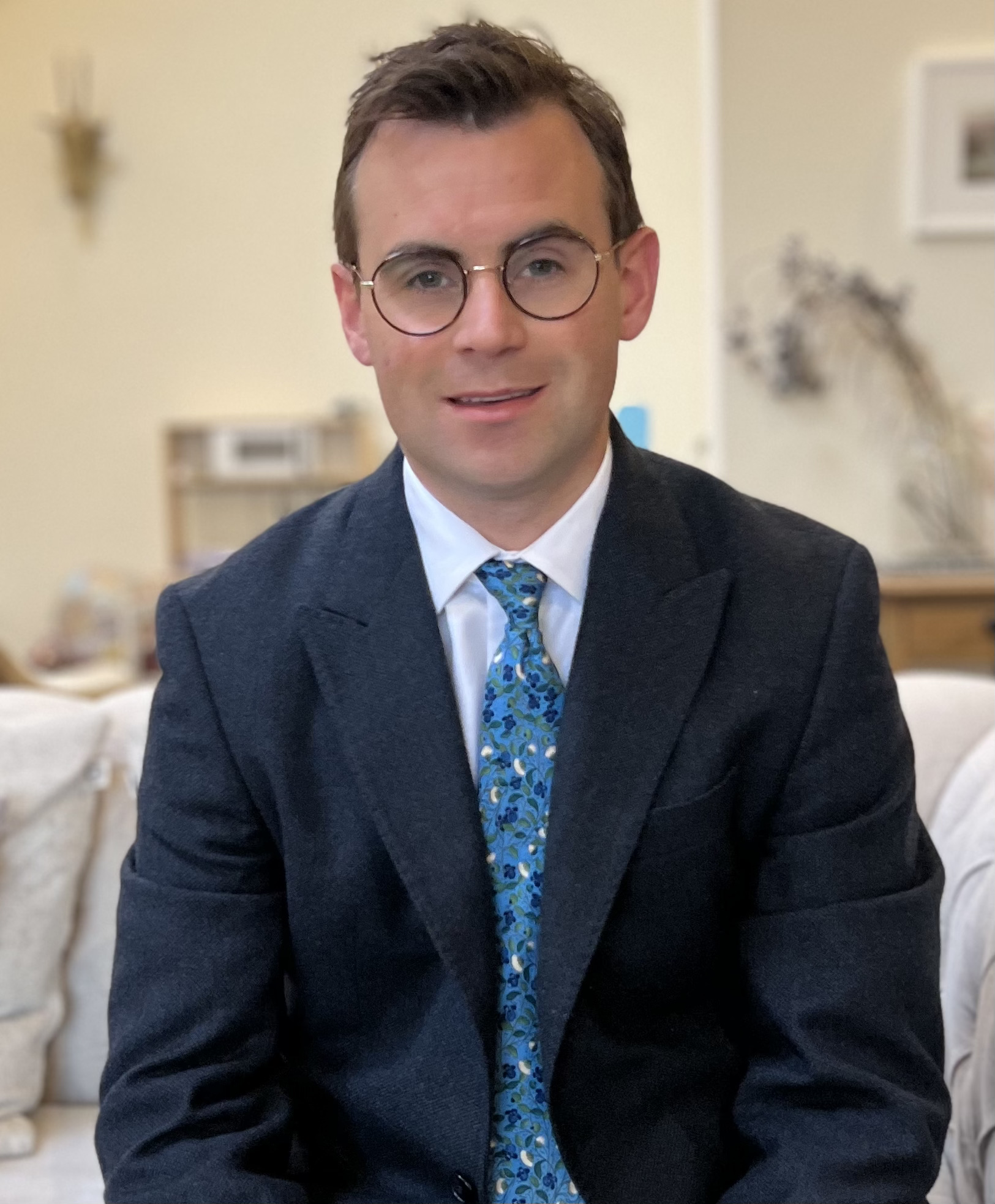 Surgery Consultant Alex Armstrong Plastic Surgery